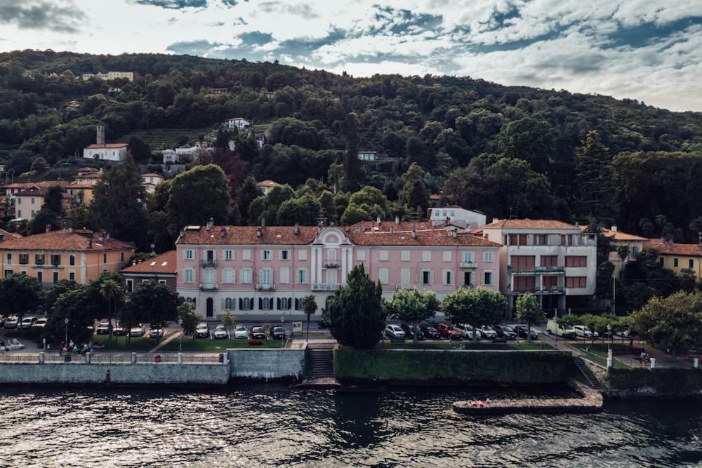Villa Martelli Belgirate Eksteriør billede